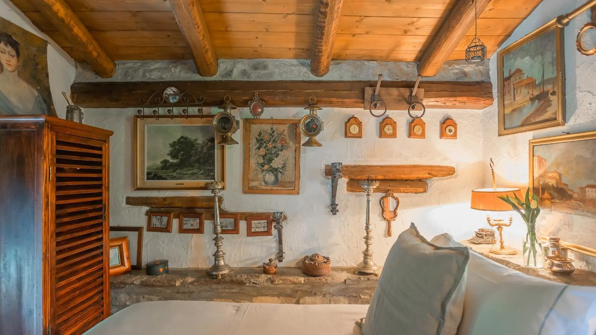 The Writer'S Nest Waterfront Villa By Rent All Como Faggeto Lario