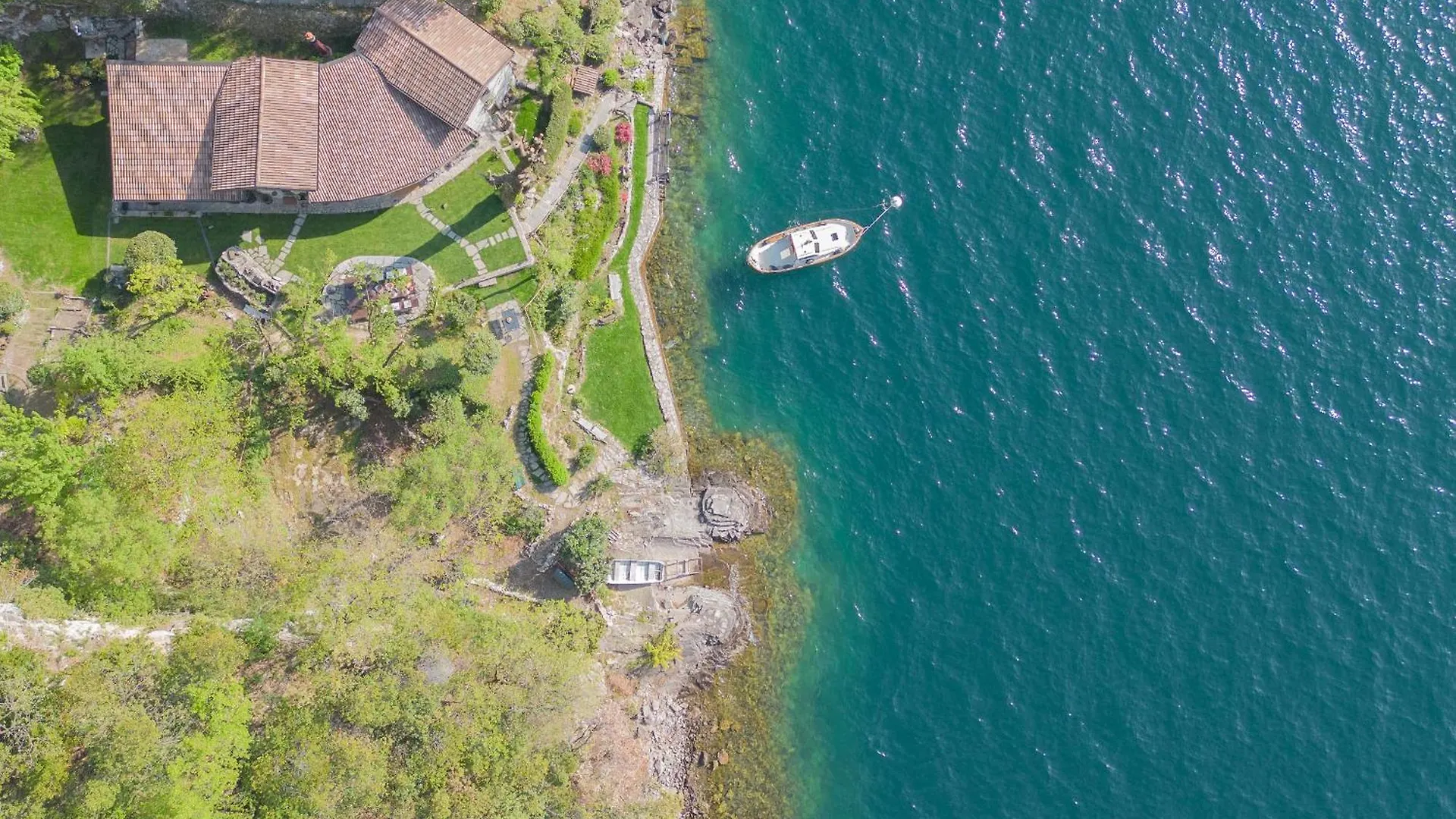 The Writer'S Nest Waterfront Villa By Rent All Como Faggeto Lario