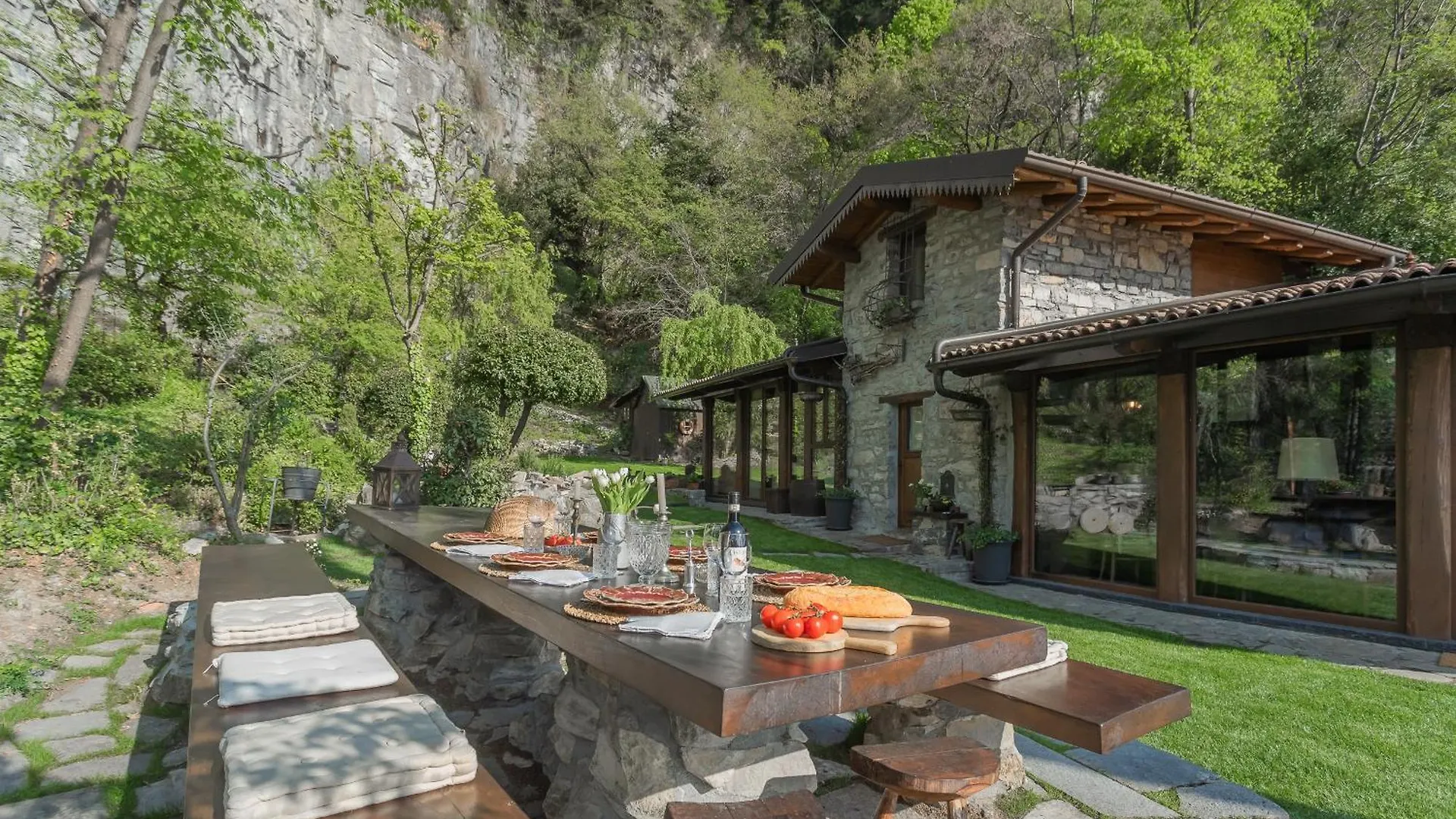 The Writer'S Nest Waterfront Villa By Rent All Como Faggeto Lario Italy