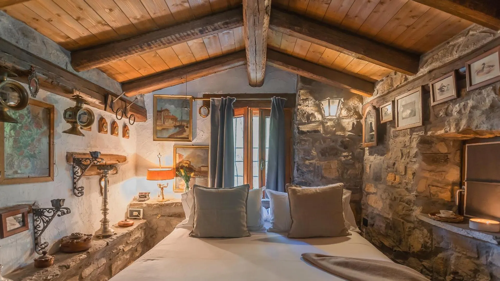 The Writer'S Nest Waterfront Villa By Rent All Como Faggeto Lario Italy