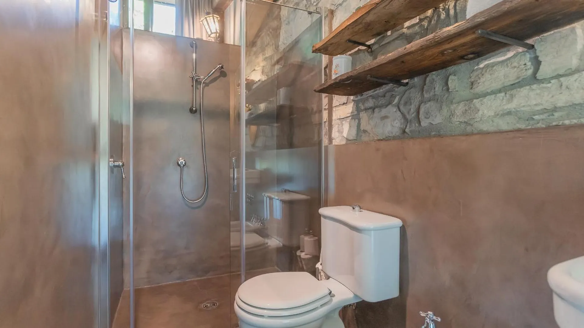 The Writer'S Nest Waterfront Villa By Rent All Como Faggeto Lario Italy