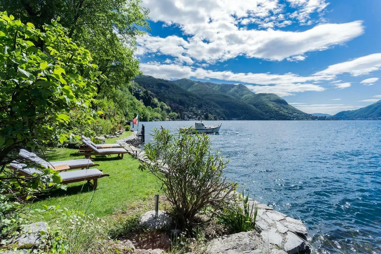 The Writer'S Nest Waterfront Villa By Rent All Como Faggeto Lario
