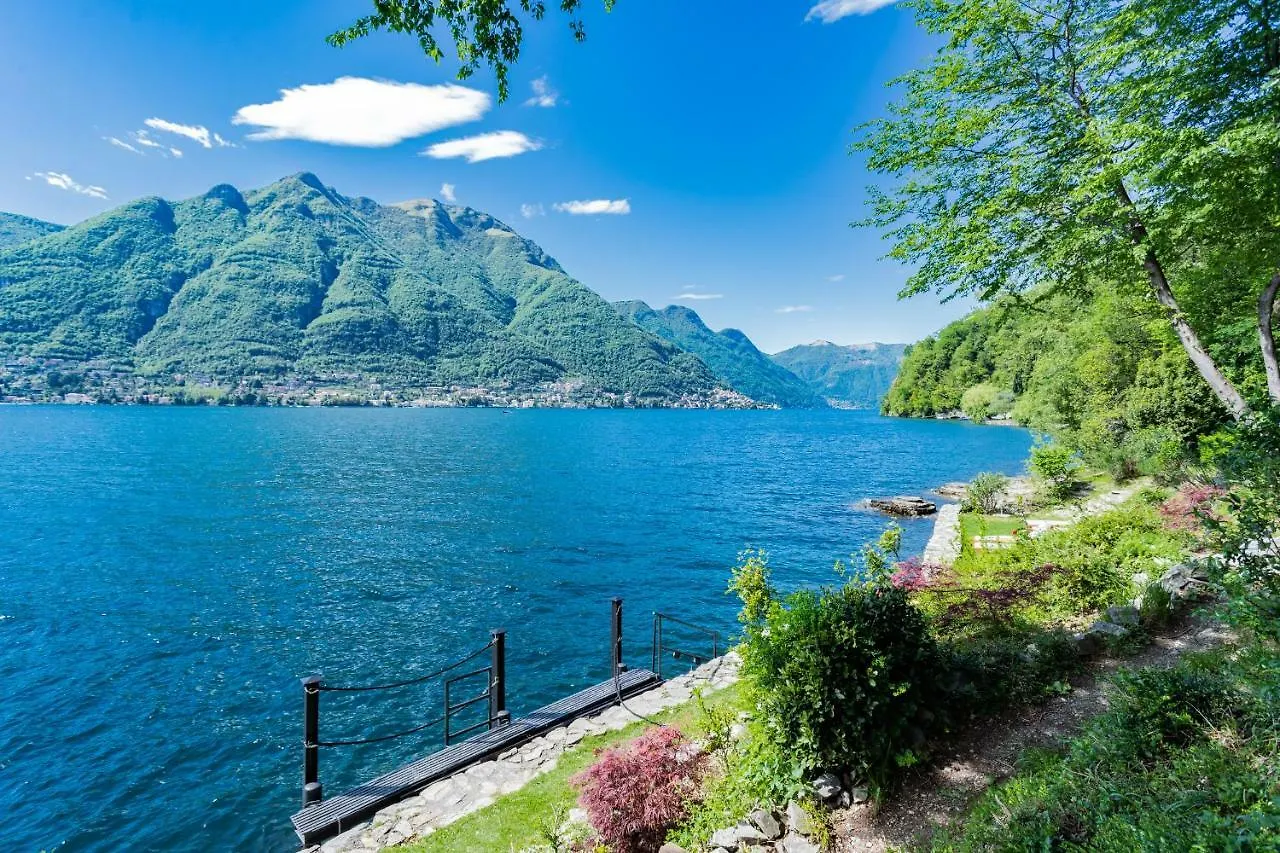 The Writer'S Nest Waterfront Villa By Rent All Como Faggeto Lario 0*,  Italy